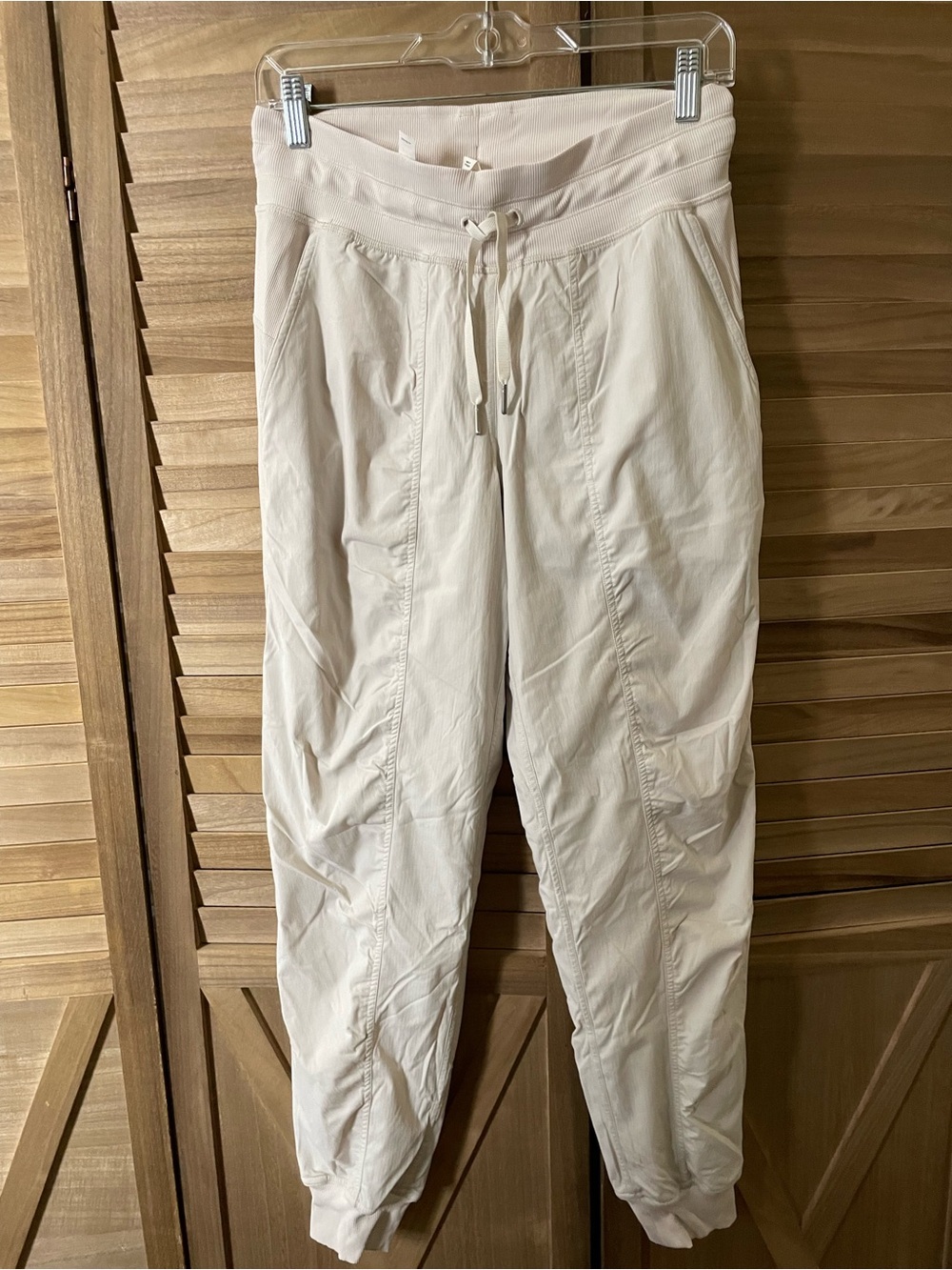 Lululemon Dance Studio Mid-Rise Jogger Full Length Size 6 Ivory Athletic Pants - Picture 2 of 7